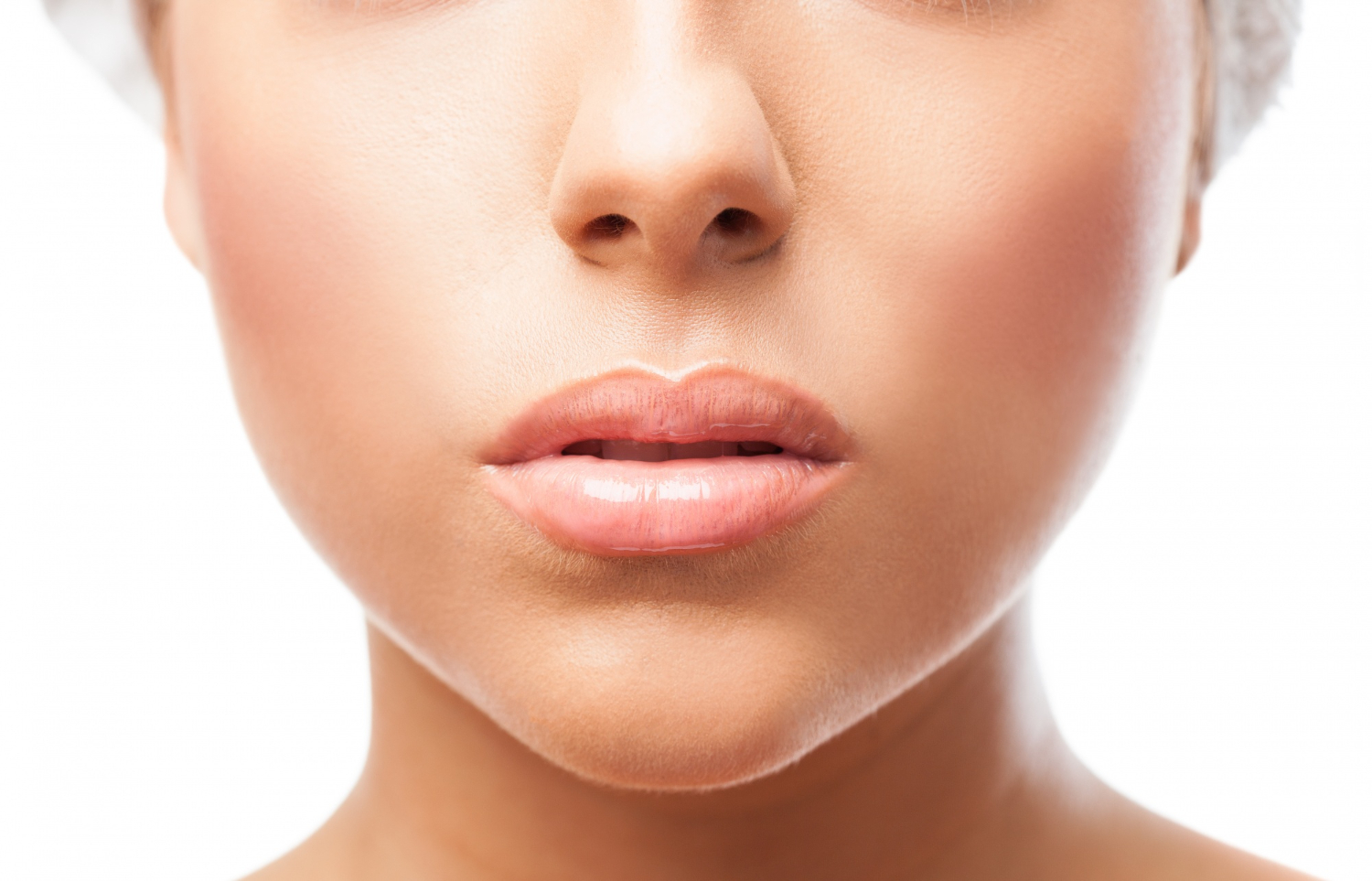 female-lips-close-up - gluteoplastica - Chirurgo Plastico Napoli